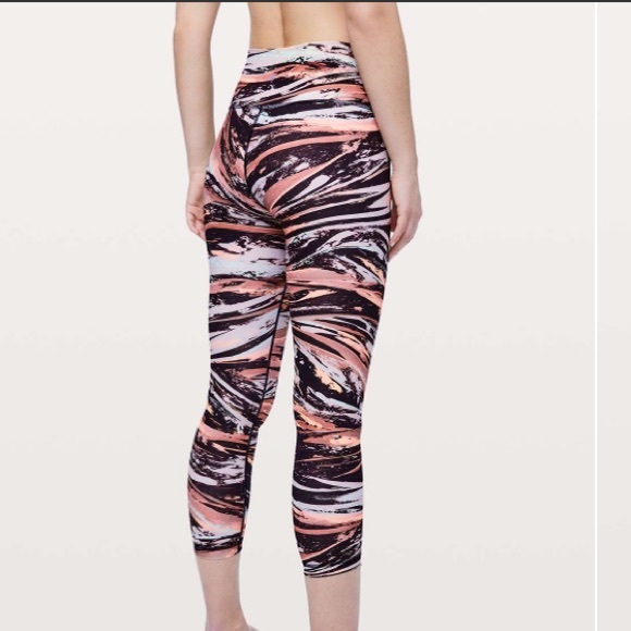 Lululemon Wunder Under High Rise 7/8 Luxtreme 25” - Picture 16 of 17